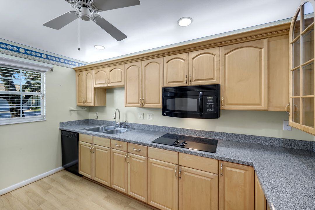 1351 Medinah Dr, Fort Myers, FL 33919