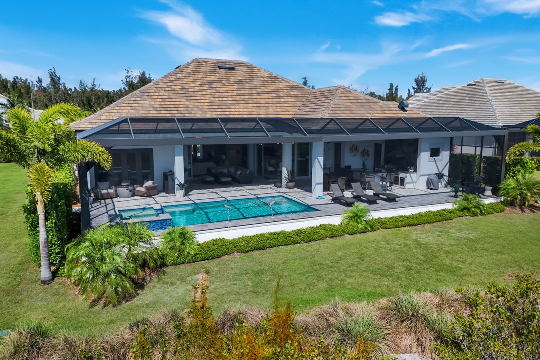 8931 Nevis Wy, Naples, FL 34112