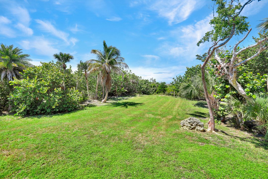 863 Rabbit Rd, Sanibel, FL 33957