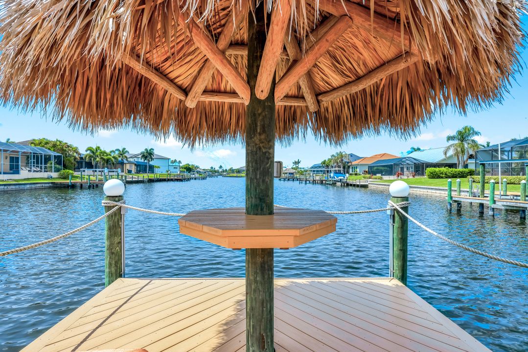 2714 SW 39th Terrace, Cape Coral, FL 33914