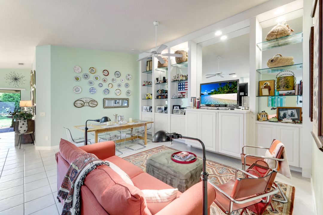 5606 Eleuthera Way, Naples, FL 34119