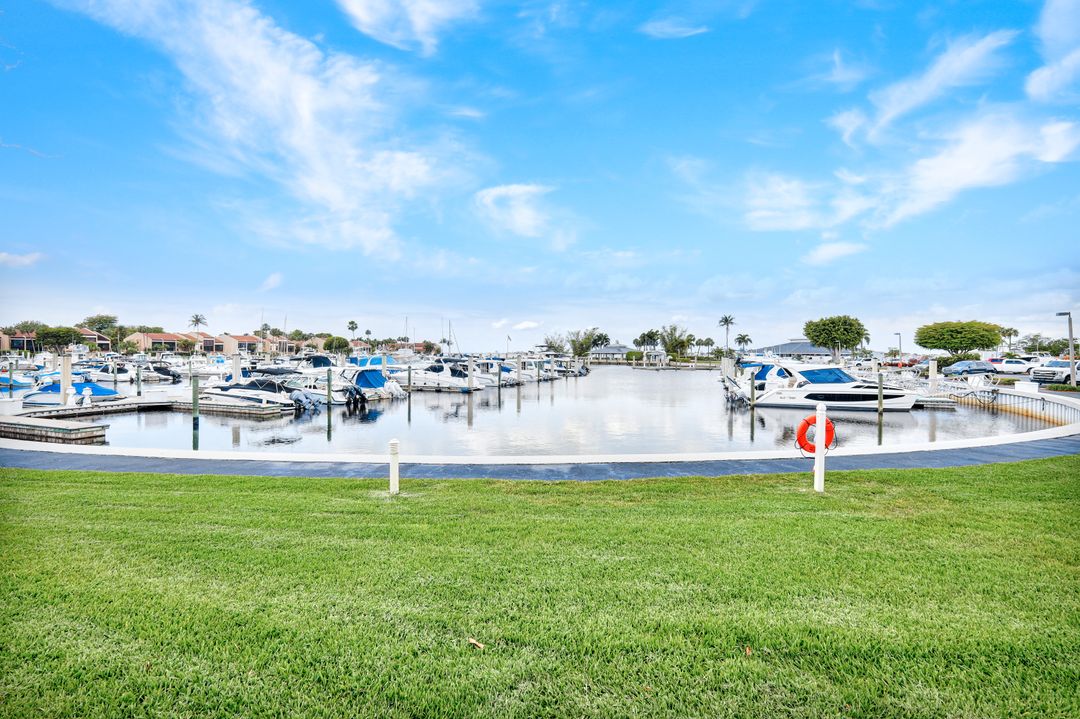 9435 Sunset Vista Dr #211, Fort Myers, FL 33919