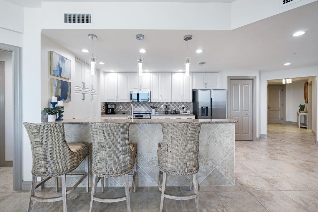 5793 Cape Harbour Dr #1214, Cape Coral, FL 33914