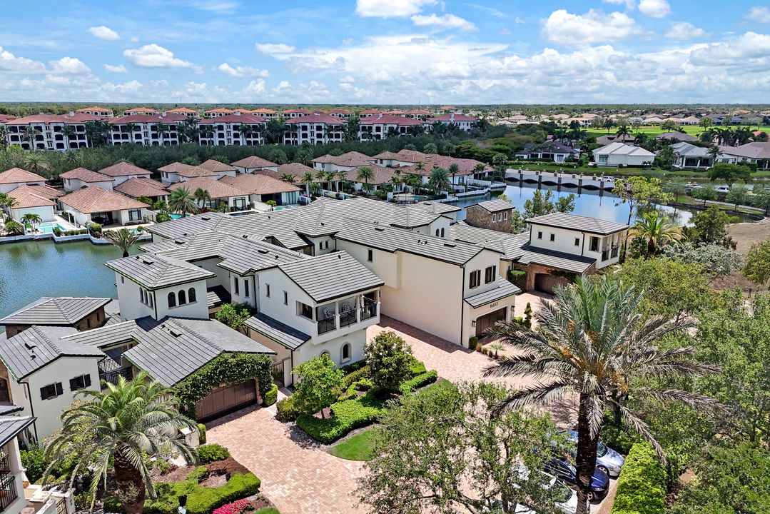 16653 Toscana Cir #704, Naples, FL 34110