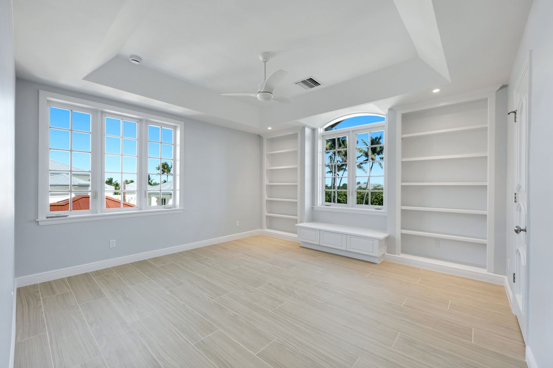 4265 W Gulf Dr, Sanibel, FL 33957