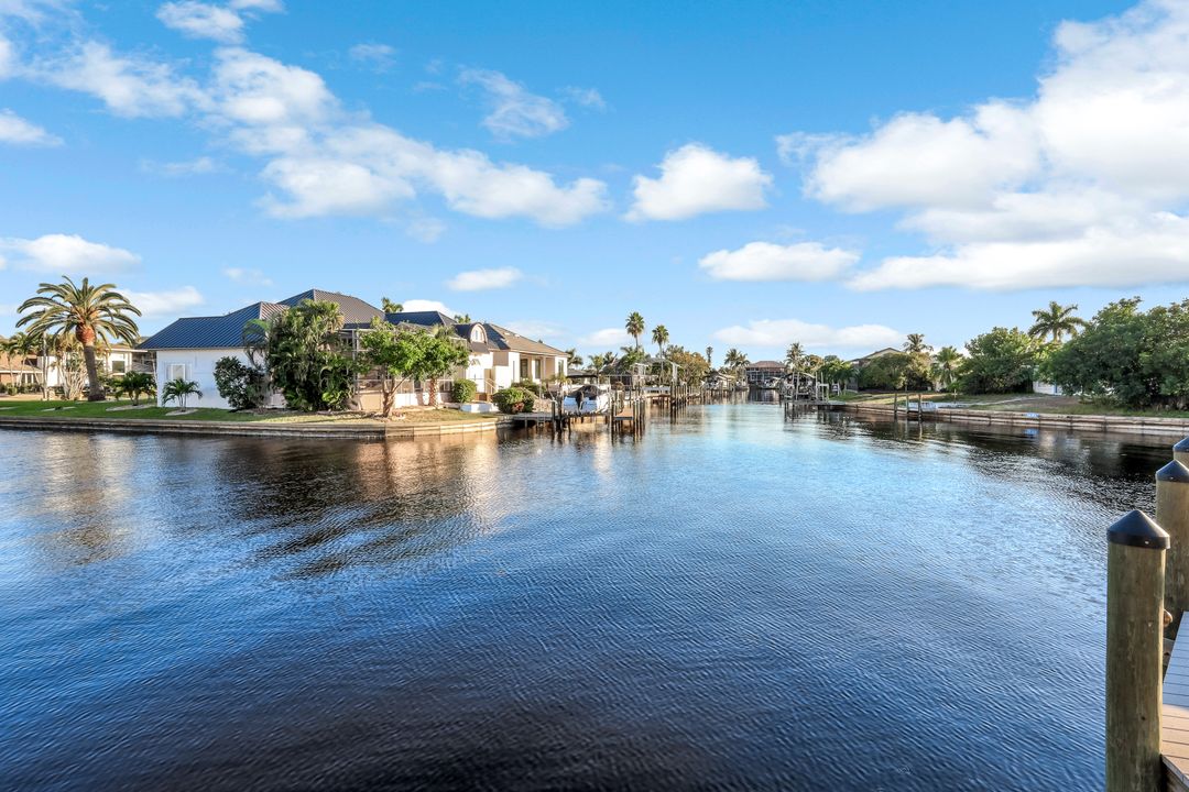 122 SW 58th St, Cape Coral, FL 33914