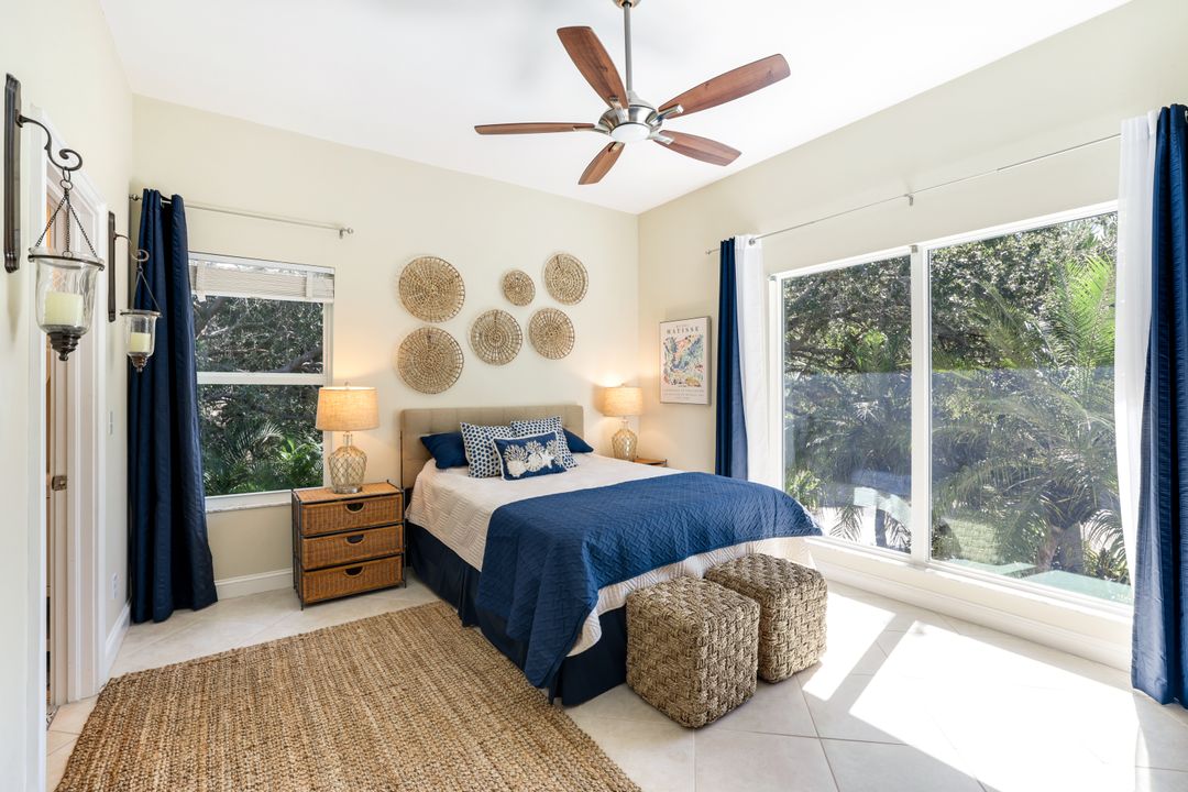 360 Gumbo Limbo Ln, Marco Island, FL 34145