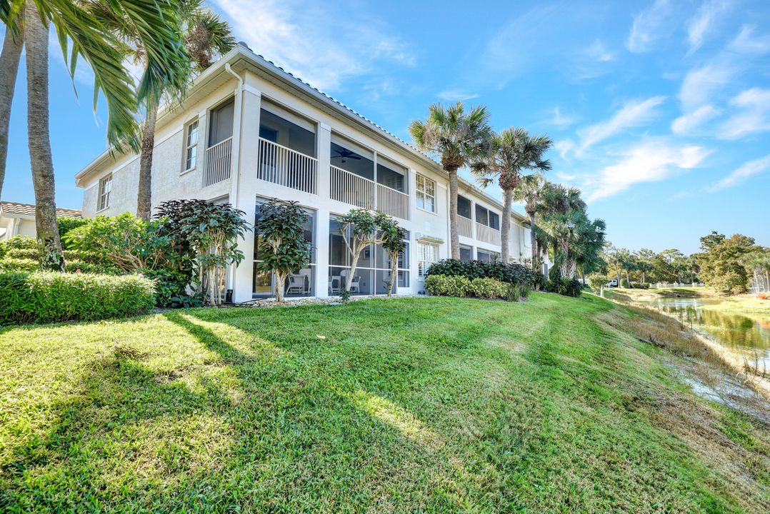 6883 Redbay Park Rd #102, Naples, FL 34109