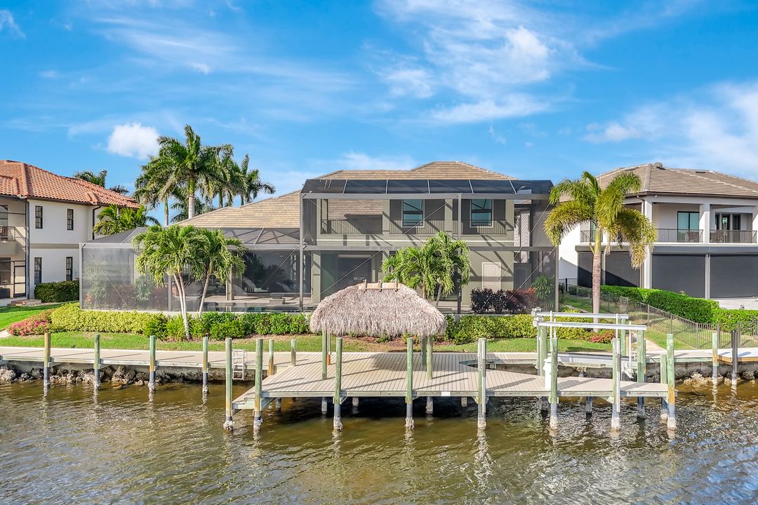 5817 Harbour Cir, Cape Coral, FL 33914