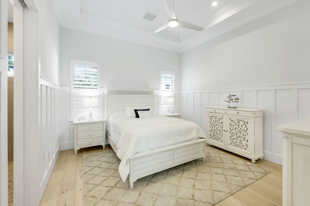 16415 Seneca Way, Naples, FL 34110