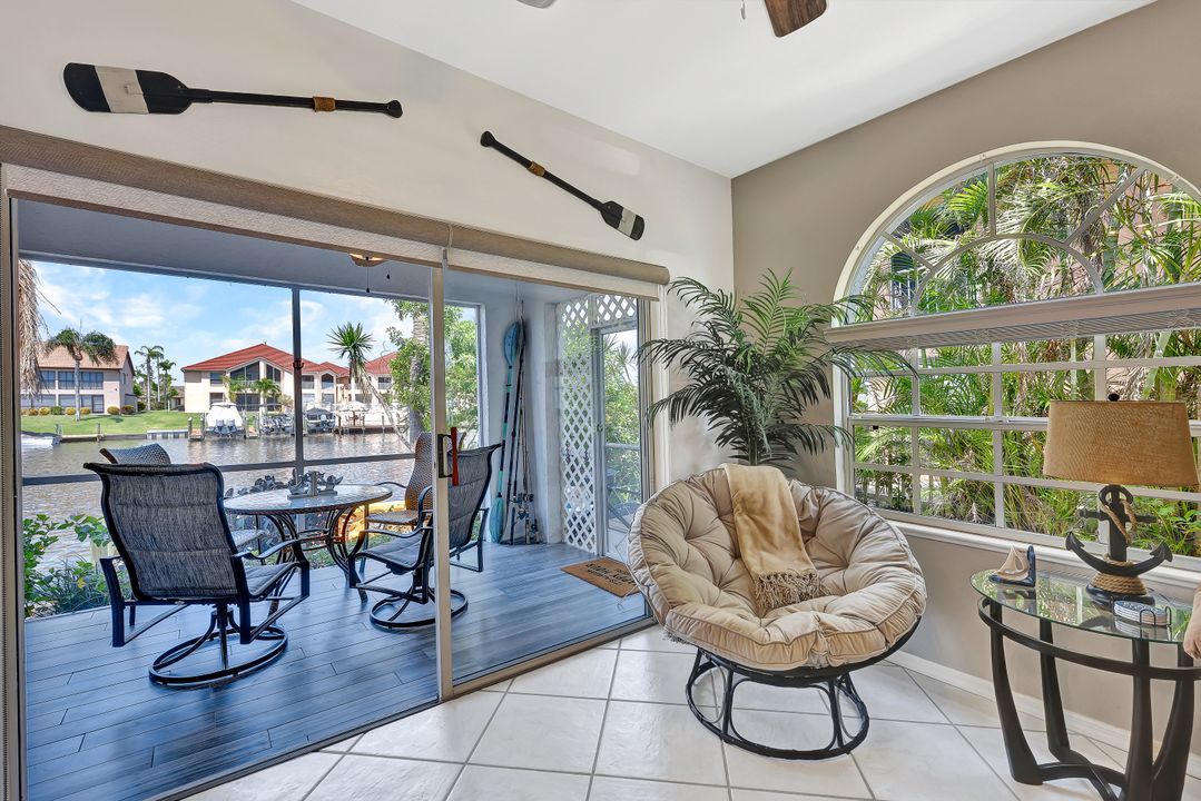 3819 SE 11th Pl, Cape Coral, FL 33904