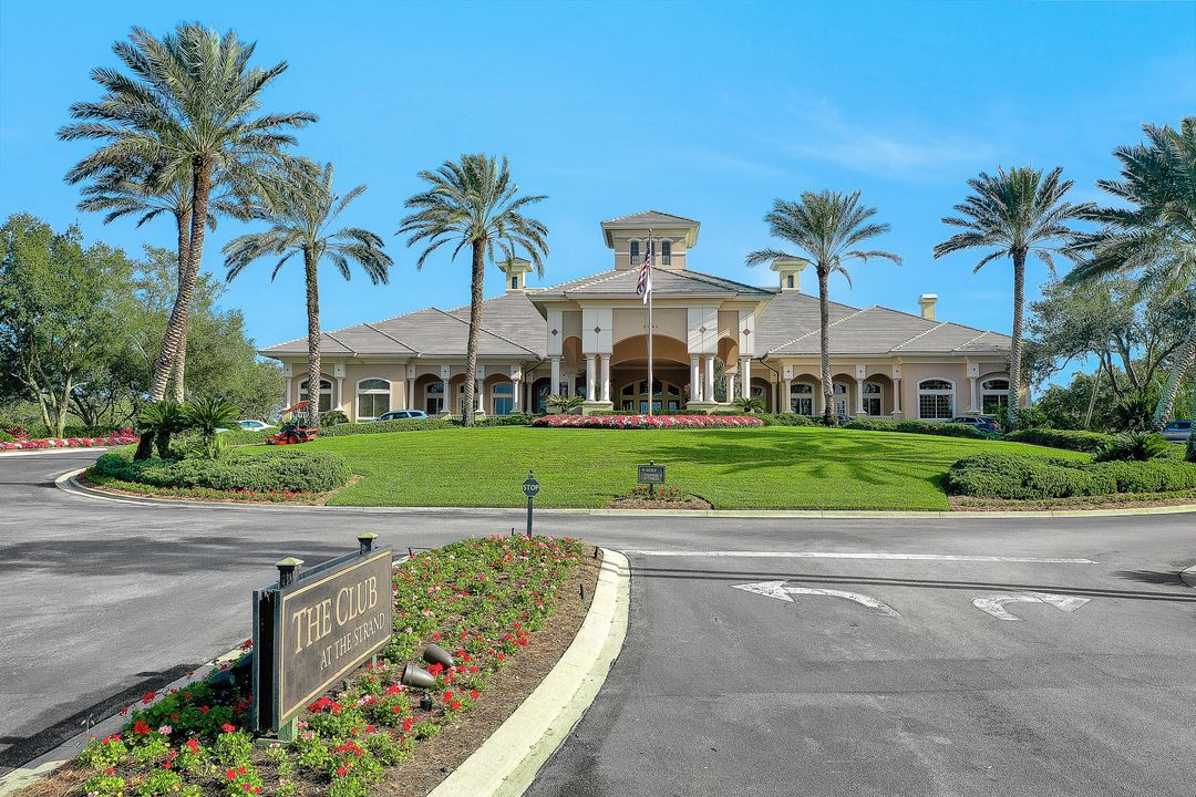 6029 Trophy Dr #301, Naples, FL 34110