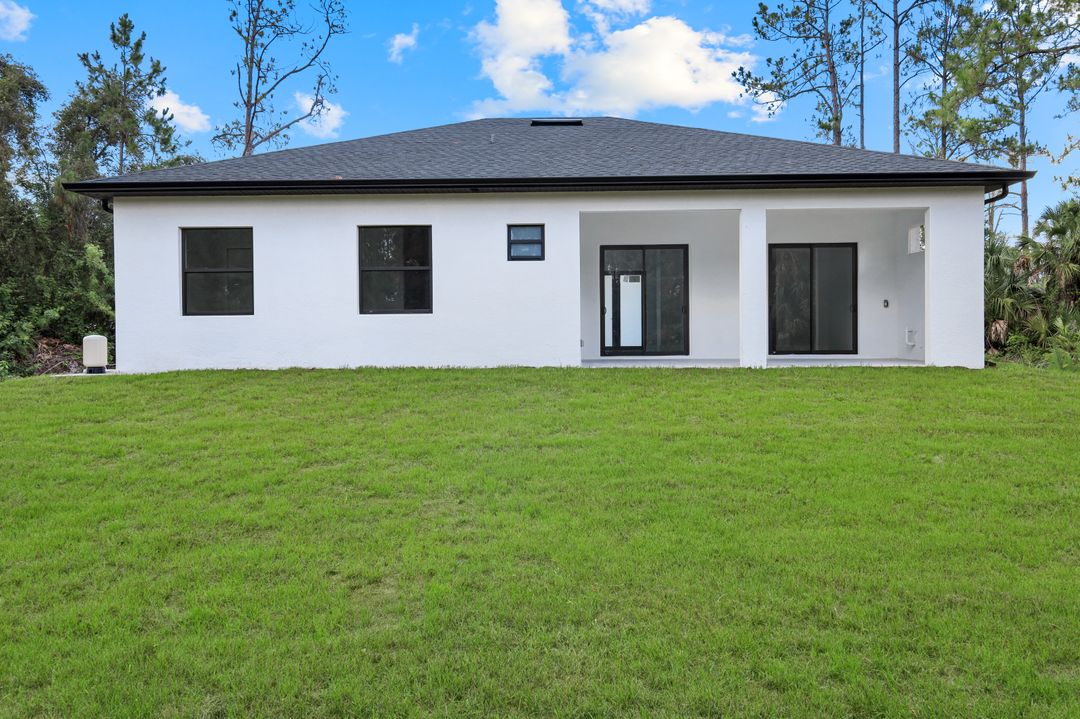 3509 63rd St W, Lehigh Acres, FL 33971
