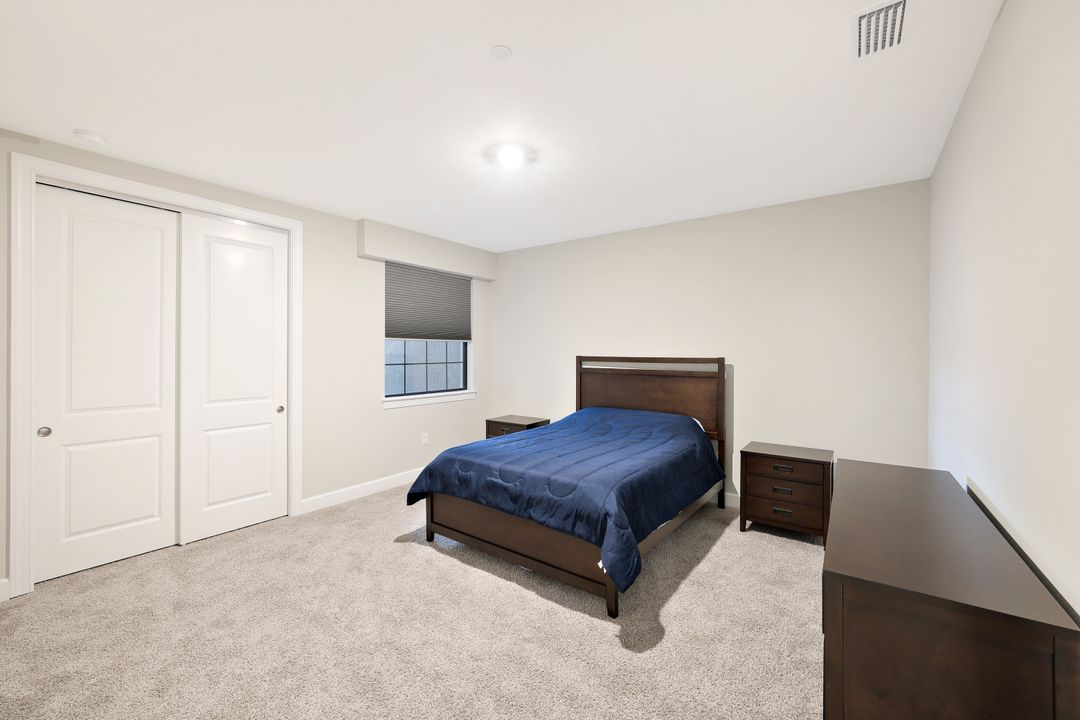 15261 Zeno Wy #102, Naples, FL 34114