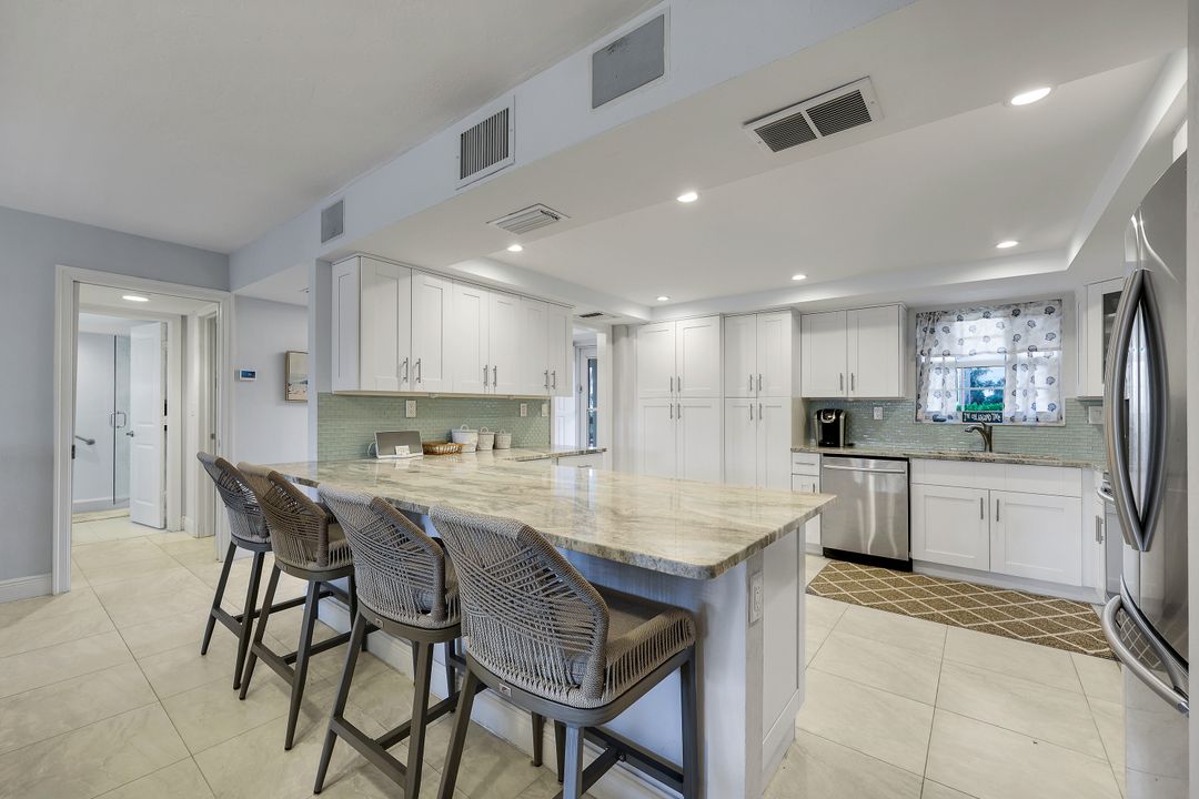 1011 Swallow Ave #105, Marco Island, FL 34145