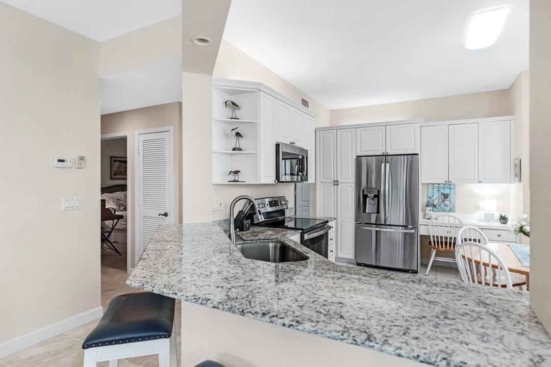 2444 Ravenna Blvd #101, Naples, FL 34109