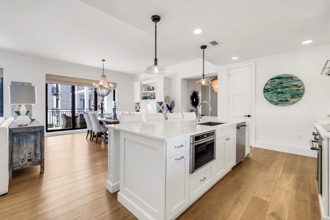 1035 3rd Ave S #310, Naples, FL 34102