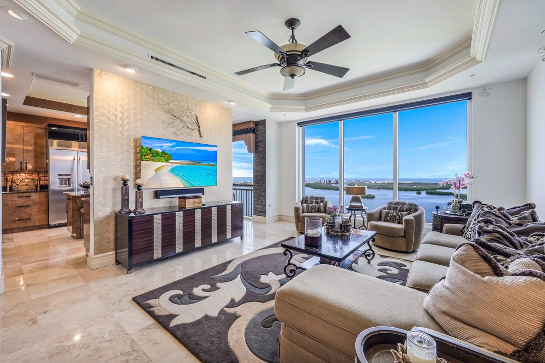 4951 Bonita Bay Blvd #PH203, Bonita Springs, FL 34134