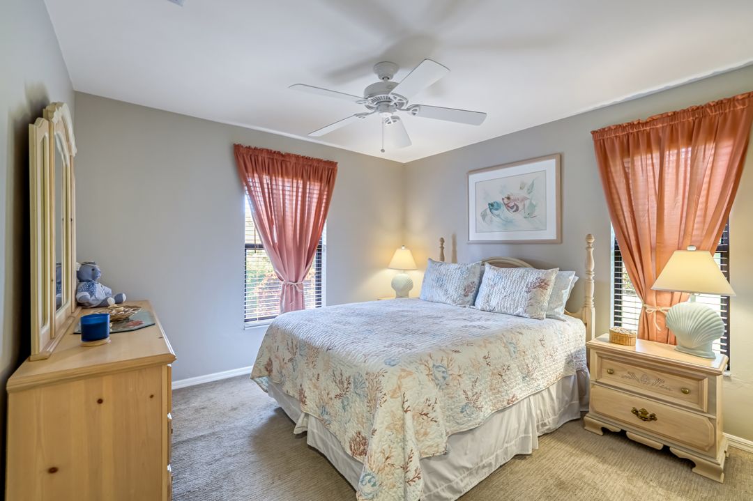 3097 Round Table Ct, Naples, FL 34112