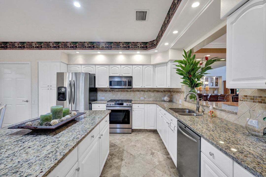 16529 Heron Coach Way, Fort Myers, FL 33908