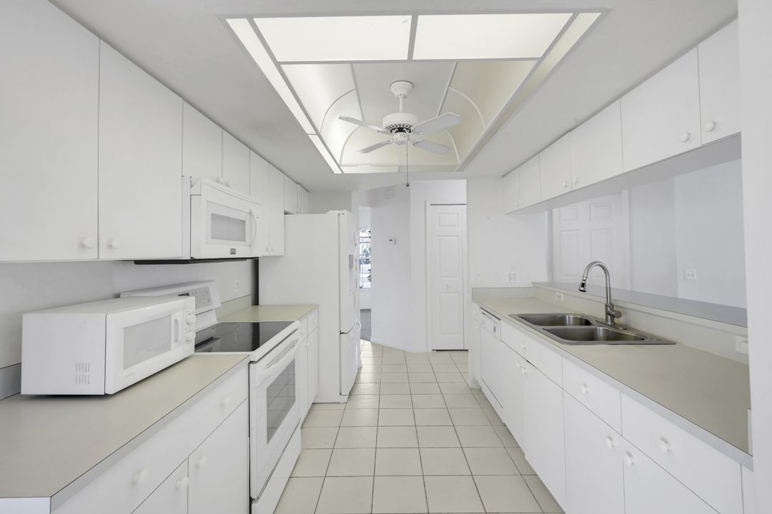 6740 Blake Pledger Ct, North Fort Myers, FL 33917