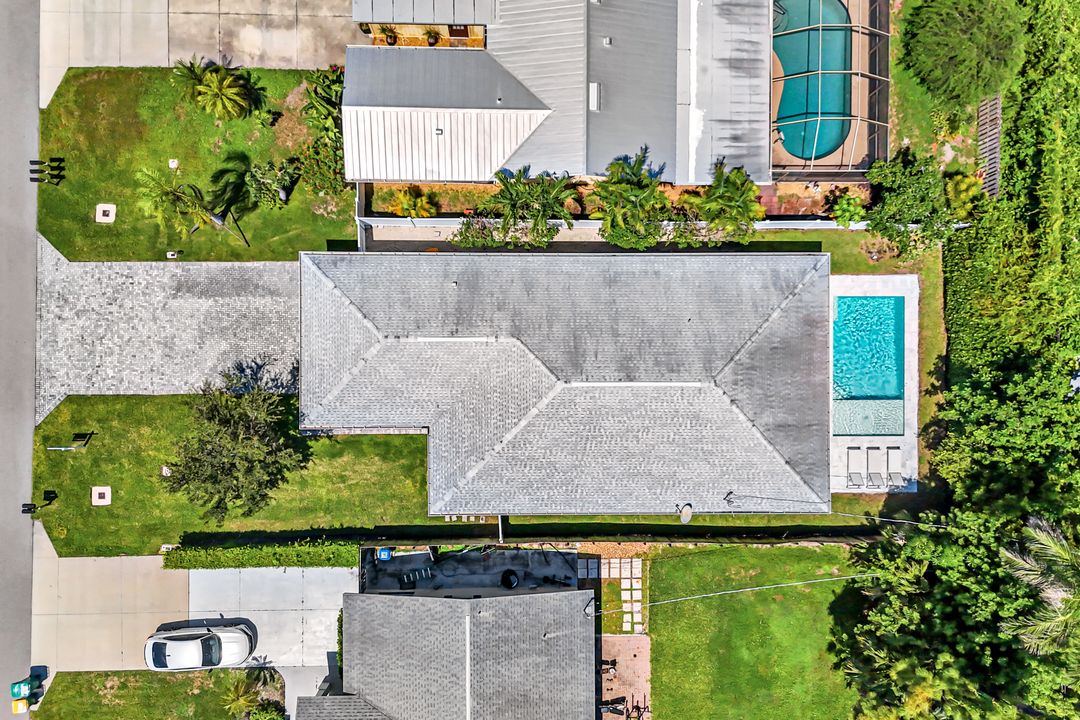 743 108th Ave N, Naples, FL 34108