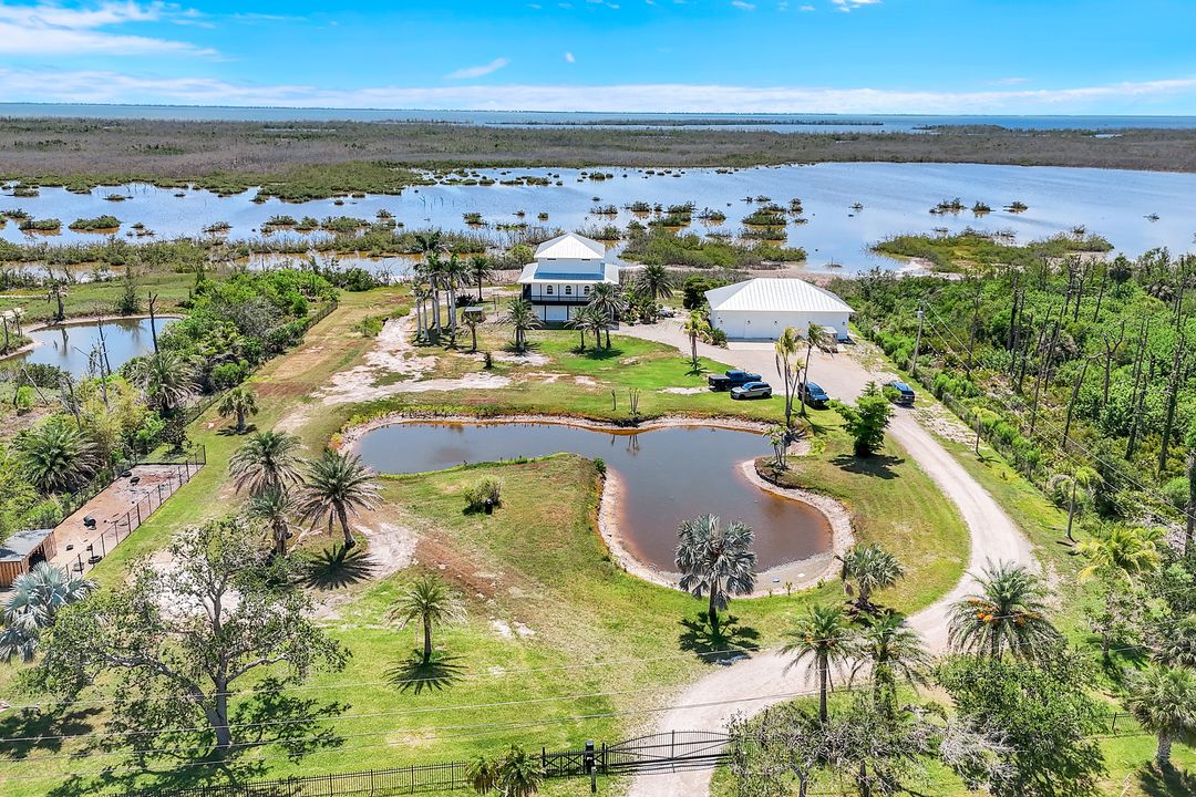 5257 Western Dr, Saint James City, FL 33956