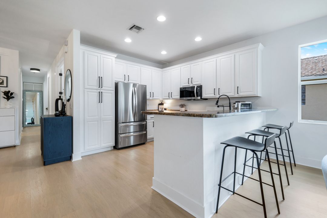10490 Spruce Pine Ct, Fort Myers, FL 33913