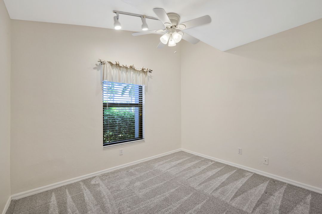 1904 SE 36th Terrace, Cape Coral, FL 33904