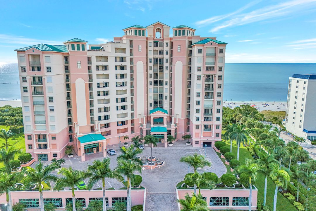 930 Cape Marco Dr #506, Marco Island, FL 34145