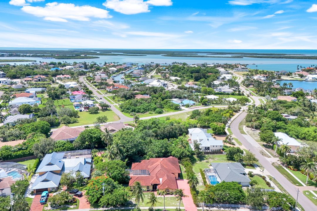 1841 Olds Ct, Marco Island, FL 34145