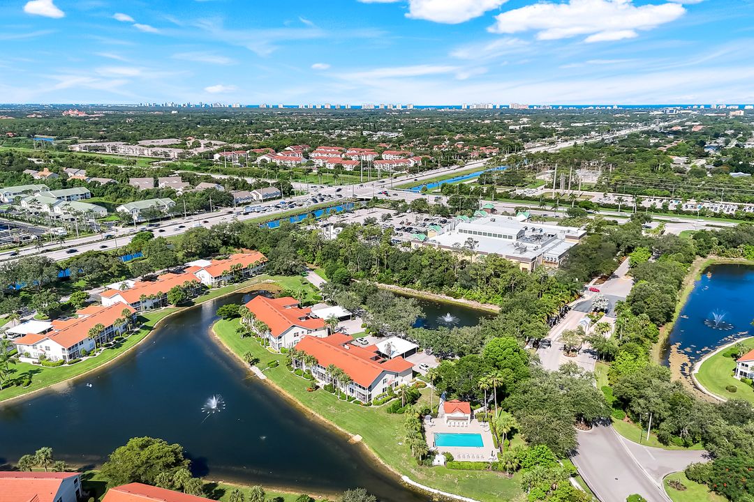 4920 Deerfield Way #202, Naples, FL 34110