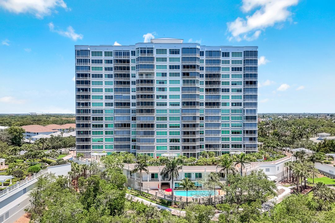 275 Indies Way #1603, Naples, FL 34110