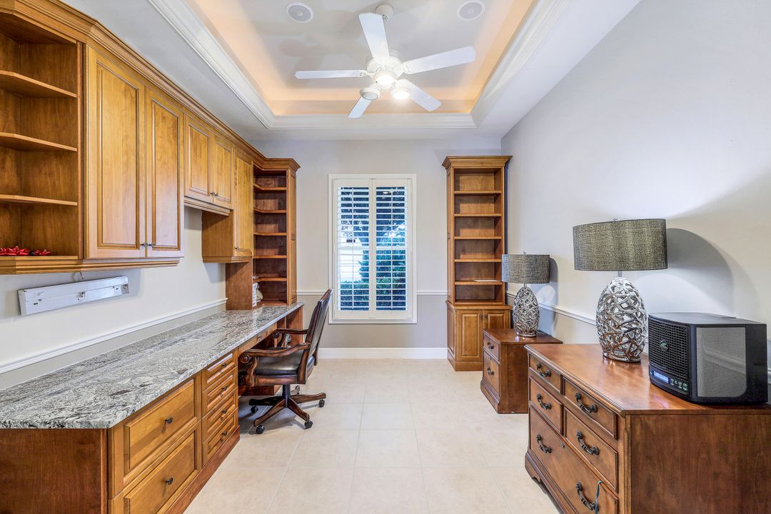 7092 Peach Blossom Ct, Naples, FL 34113