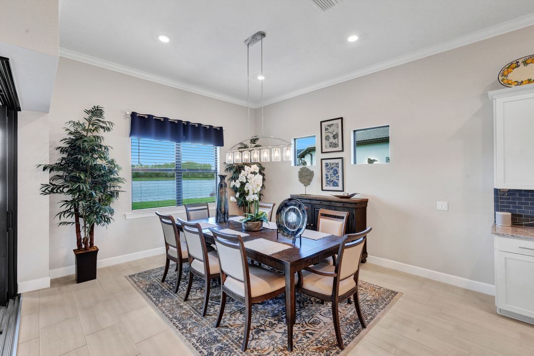 19184 Aqua Shore Dr, Fort Myers, FL 33913