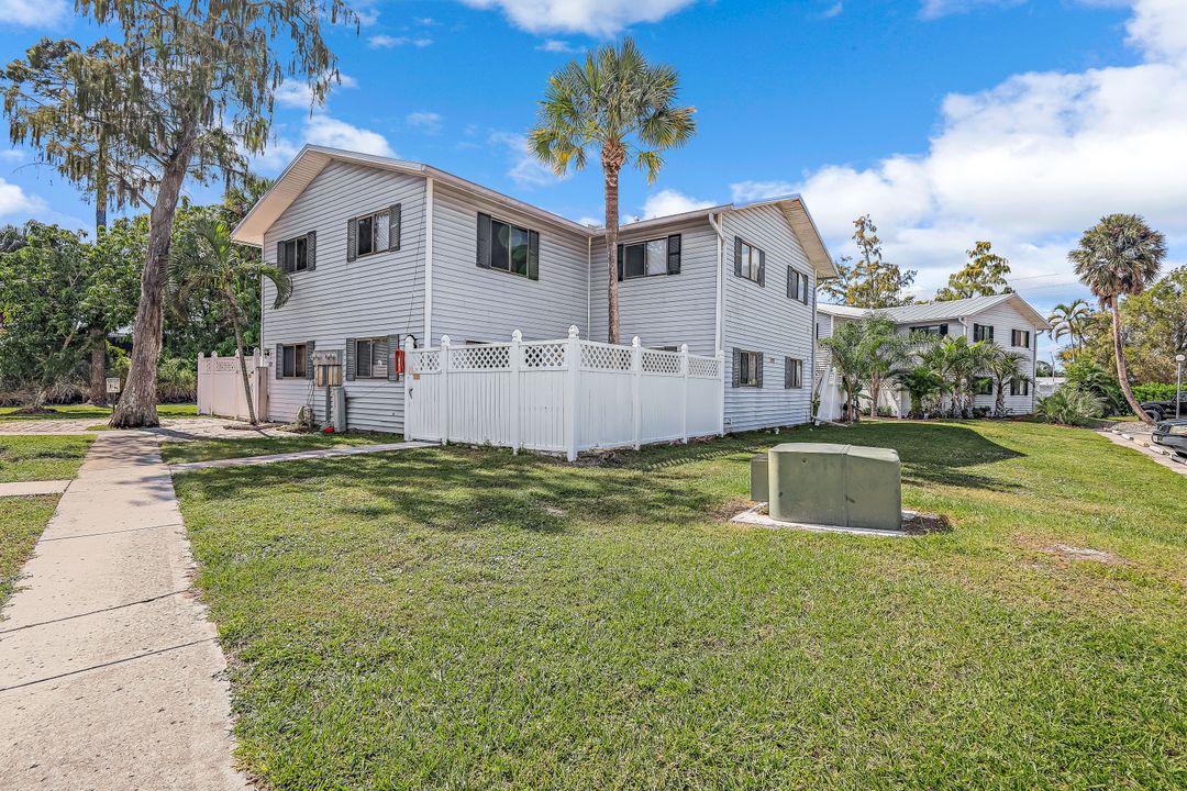 7737 Tamara Lee Ct #101, Fort Myers, FL 33907