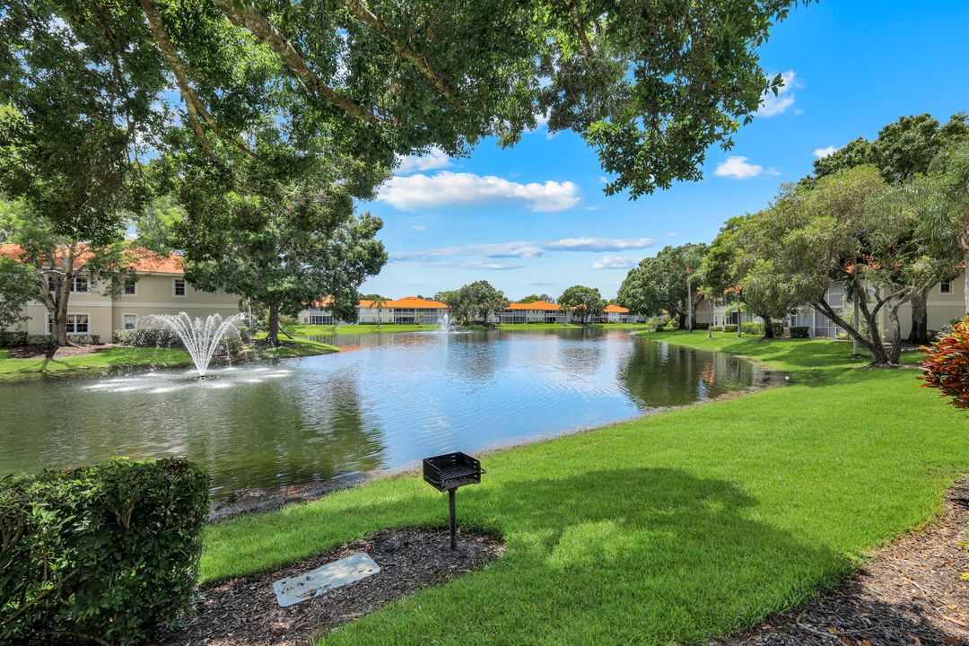 2450 Old Groves Rd #201, Naples, FL 34109