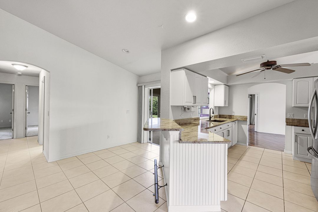 911 SE 20th St, Cape Coral, FL 33990