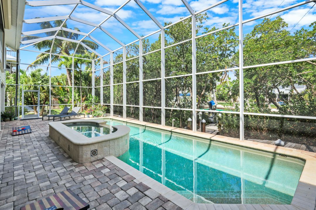 21580 Indian Bayou Dr, Fort Myers Beach, FL 33931