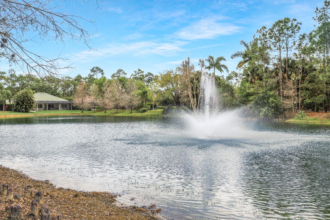 9889 Clear Lake Cir, Naples, FL 34109