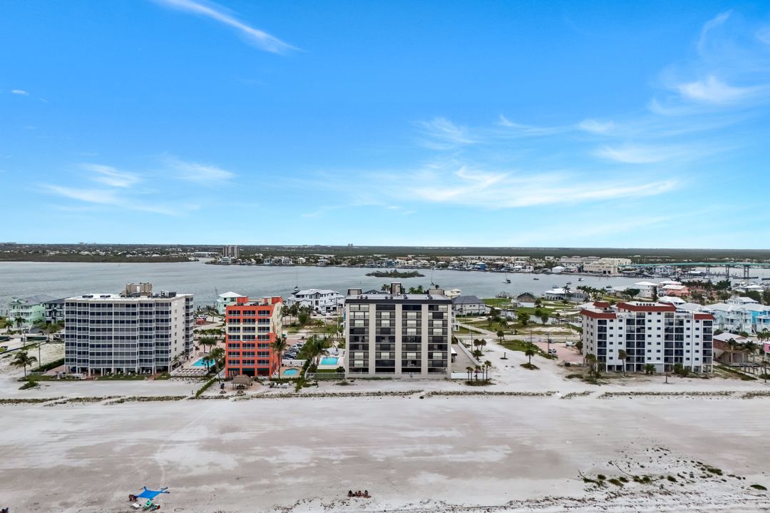 538 Estero Blvd #304, Fort Myers Beach, FL 33931