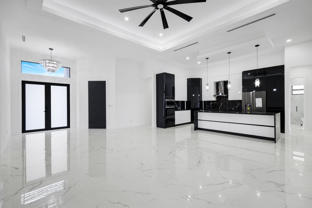 126 NW 25th St, Cape Coral, FL 33993