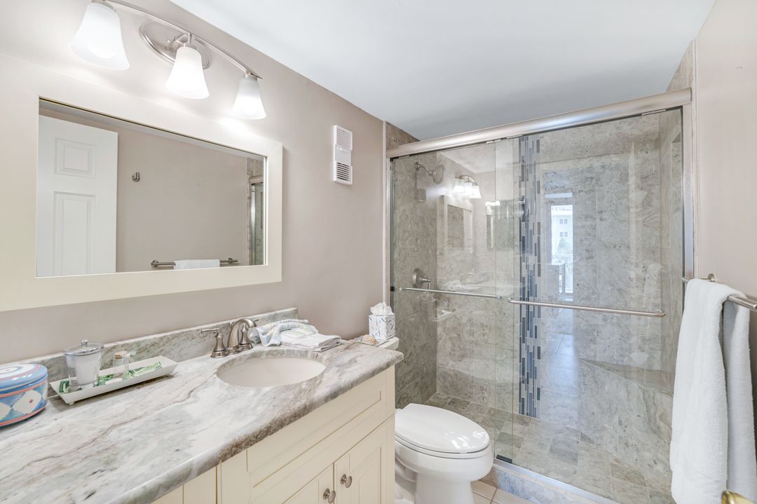 260 Seaview Ct #1-407, Marco Island, FL 34145
