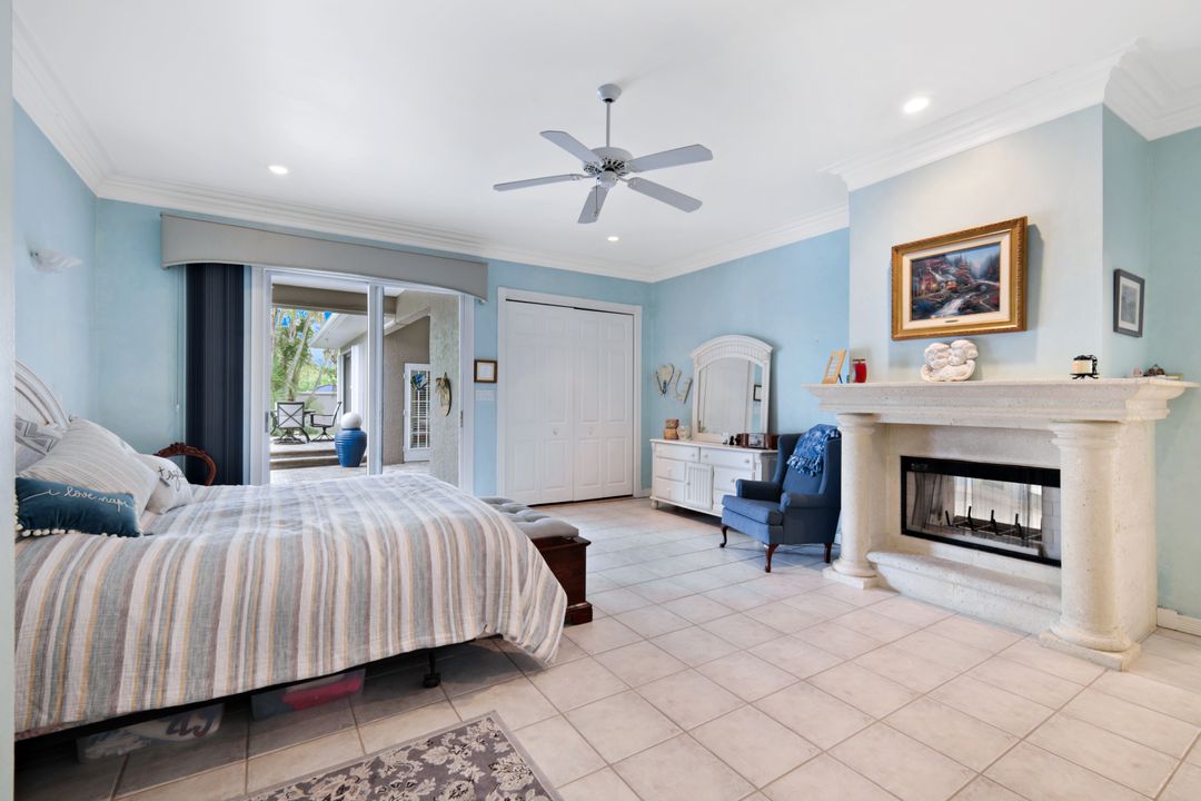 729 Dean Way, Fort Myers, FL 33919