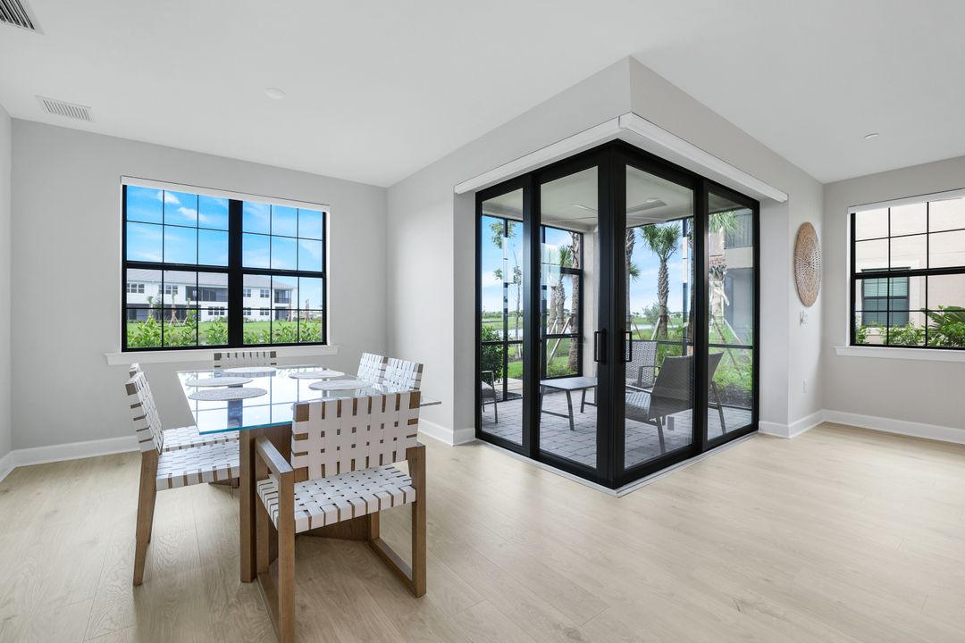 15336 Lucerna St #104, Naples, FL 34114
