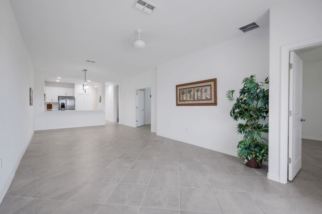 2175 Dragonfruit Wy, Naples, FL 34120