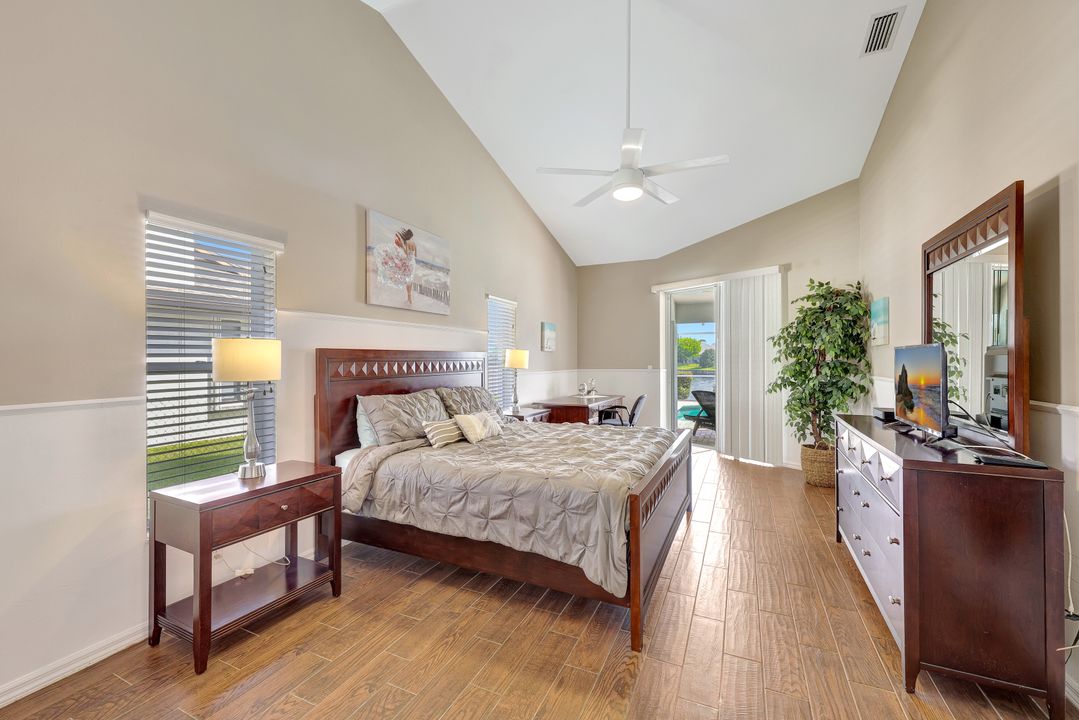 2137 SE 19th Ave, Cape Coral, FL 33990