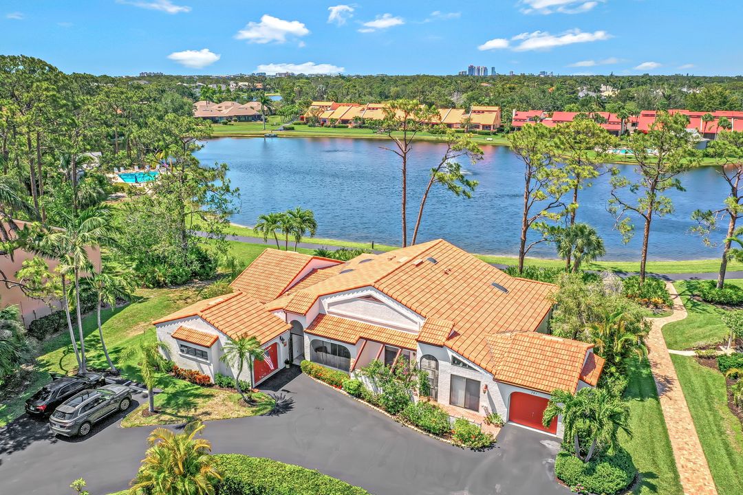 359 Bay Forest Dr  #1B, Naples, FL 34110
