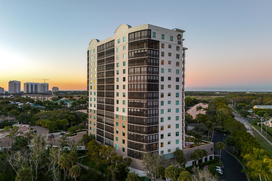 455 Cove Tower Dr #1701, Naples, FL 34110