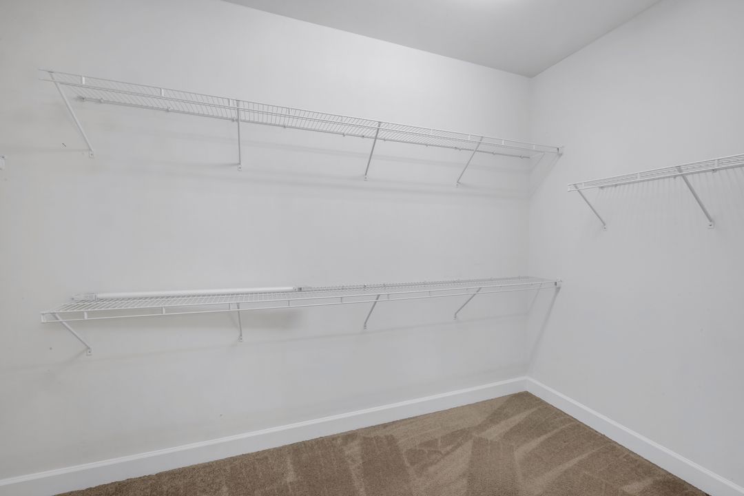 16367 Halberry Ln, Naples, FL 34110